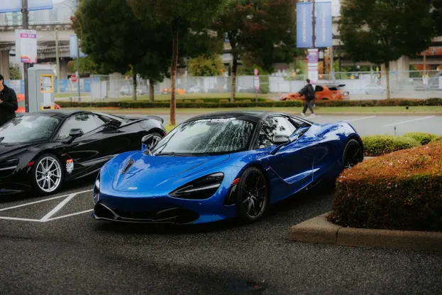 Kazino Cabaret Club Android/iOS programa